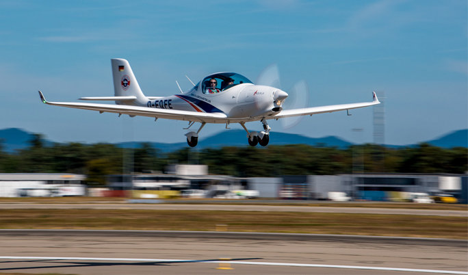 Rundflug im Flugzeug in Mengen